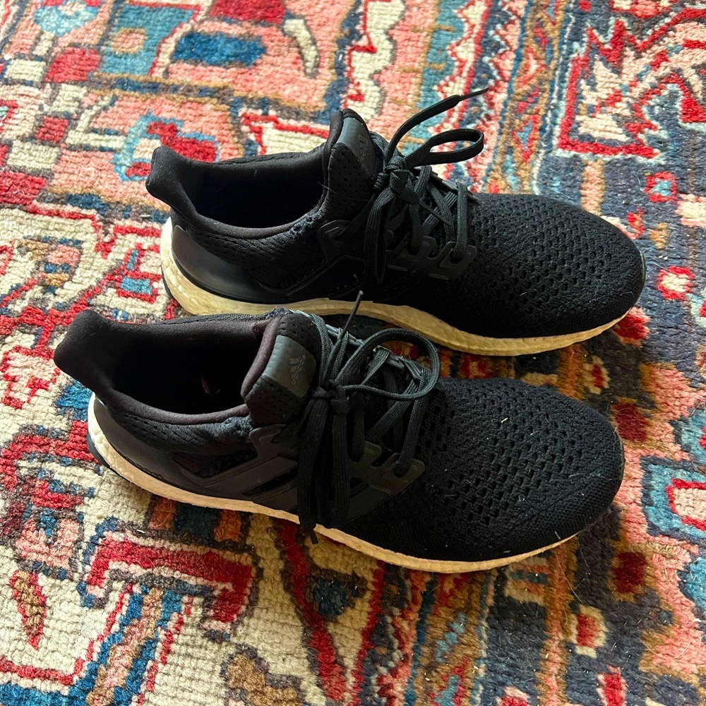Adidas Ultraboost 1.0 DNA Sneaker Size 8 Black